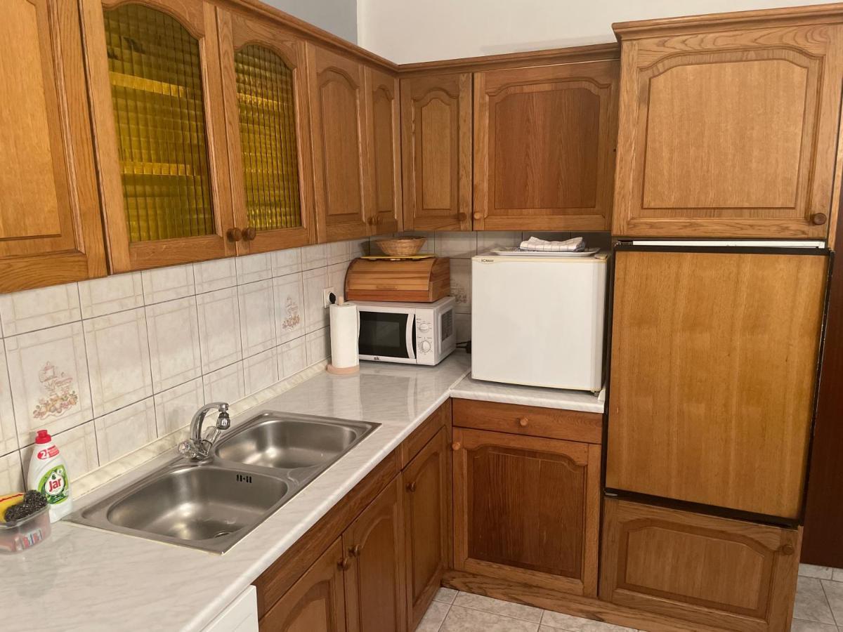 Apartmani Nina Crikvenica Exteriör bild