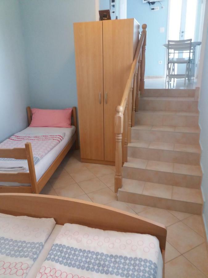 Apartmani Nina Crikvenica Exteriör bild